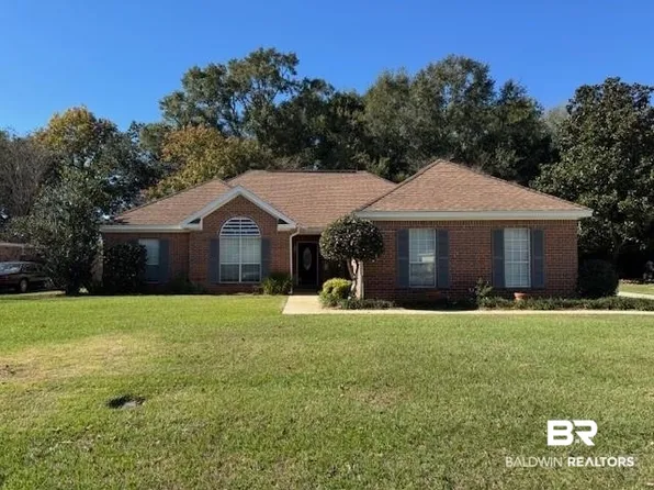 158 Hawthorne Cir, Fairhope, AL 36532