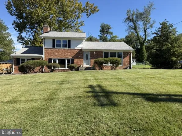 4904 Dalton St, Temple Hills, MD 20748