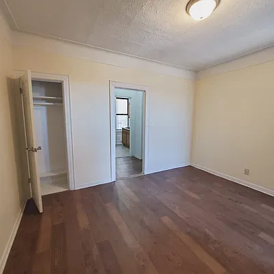 Rented by New York Residence | media 5