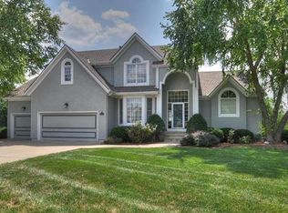 2305 W 131st St, Leawood, KS 66209