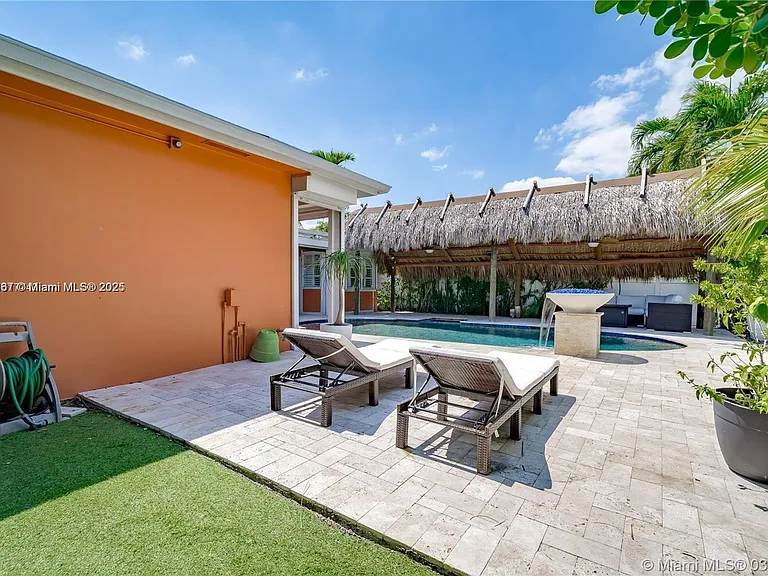 1309 Funston St — Photo 38