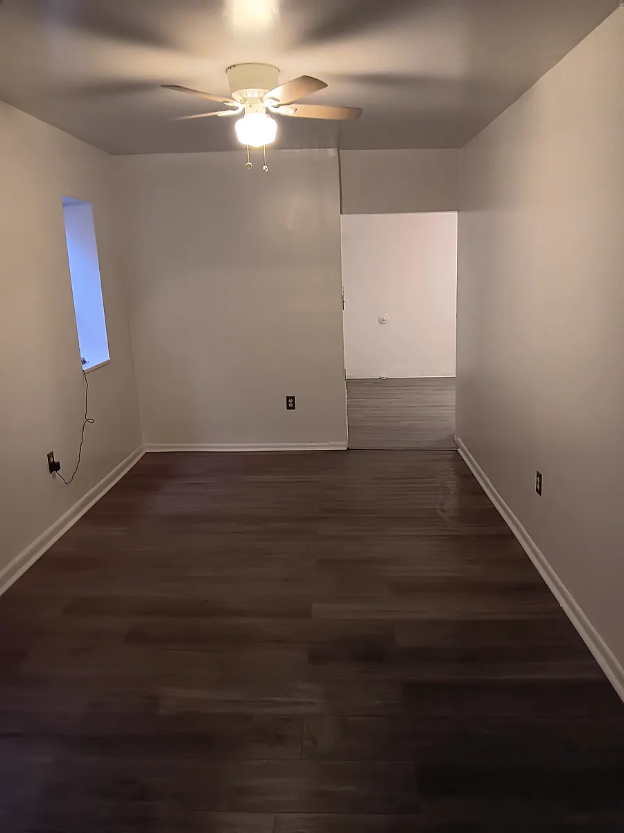 Building Photo - 789 River St #1