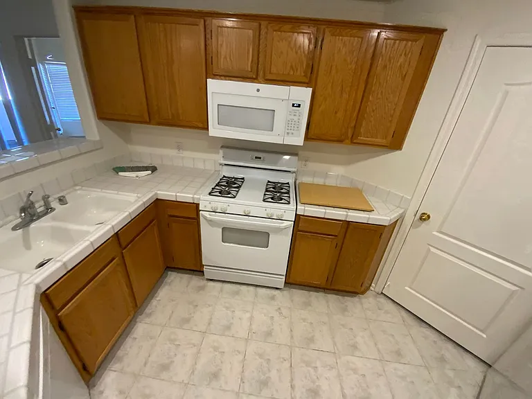 7400 W Flamingo Rd #1039 — Photo 7