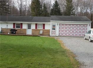 45 Edgewood Dr, Greenville, PA 16125