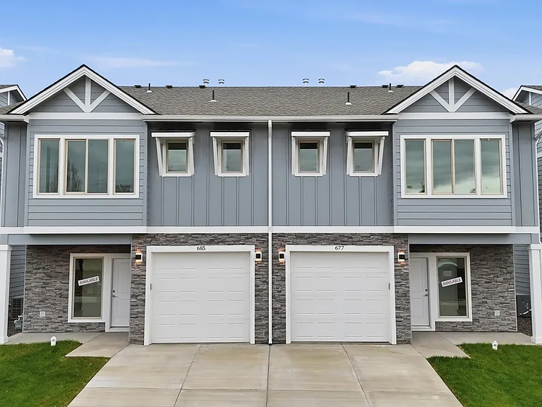 685 N Creative Way — Photo 1
