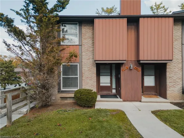 539 Willow Rd #69, Guelph, ON N1H 7G3