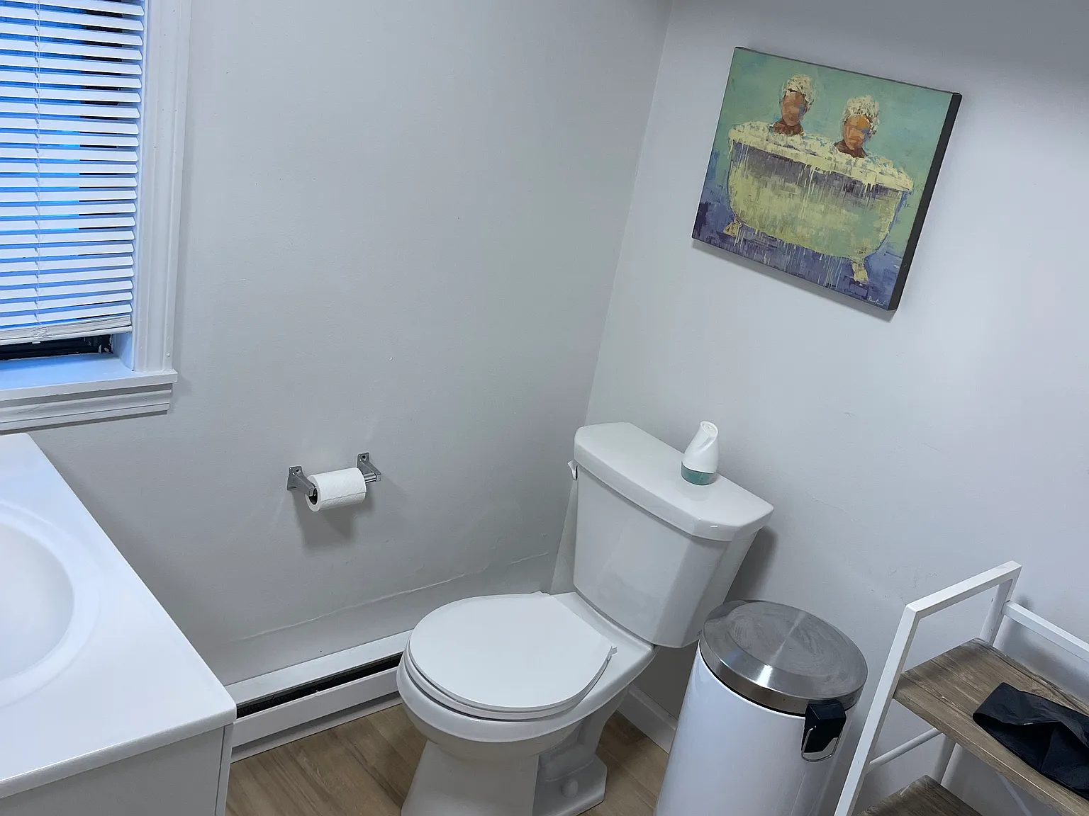 2 bed, 1.5 bath, 1000 sqft, $2,000 — Photo 3