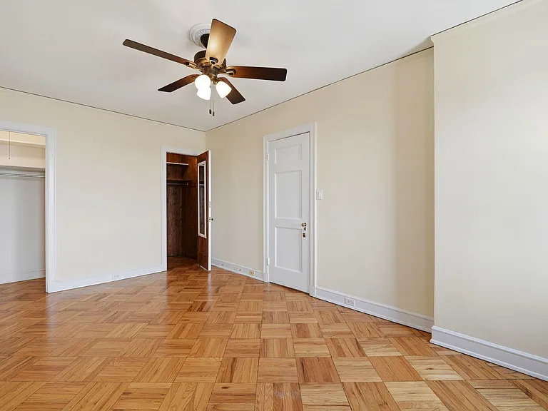 2000 N Lincoln Park W #1614 — Photo 18