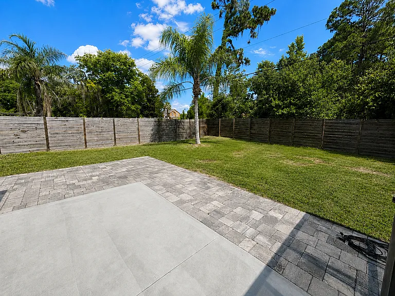 534 Sevilla Dr — Photo 20