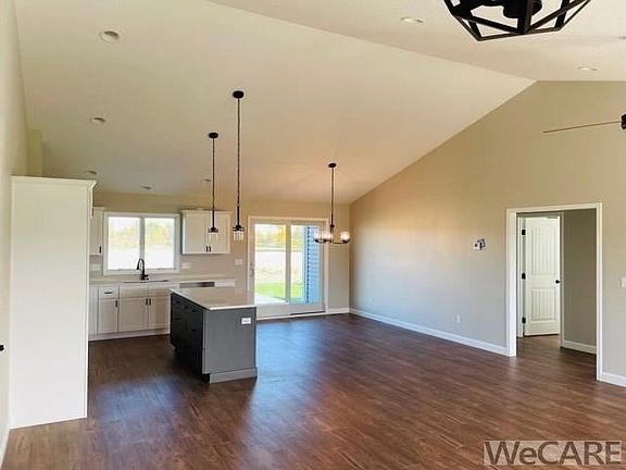 5th image of 3730 Sky Hawk Dr