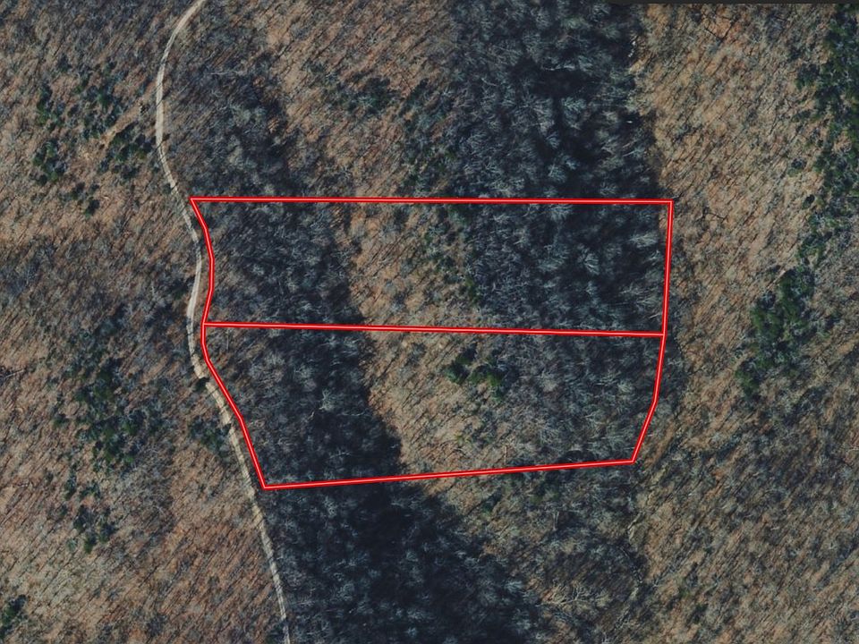 1st image of 825 Timber Ridge Ln