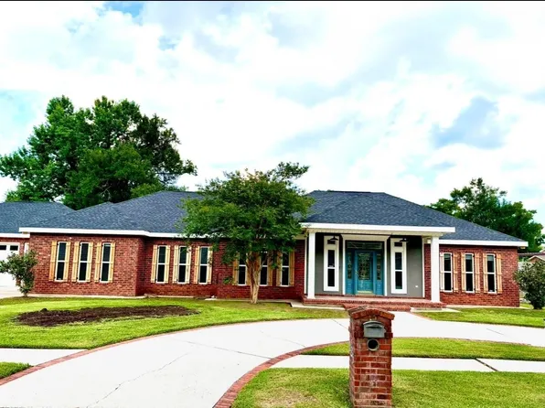 125 Tutty Loop, Houma, LA 70363