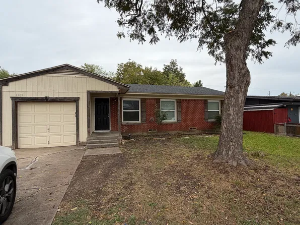 1707 Reever St, Arlington, TX 76010