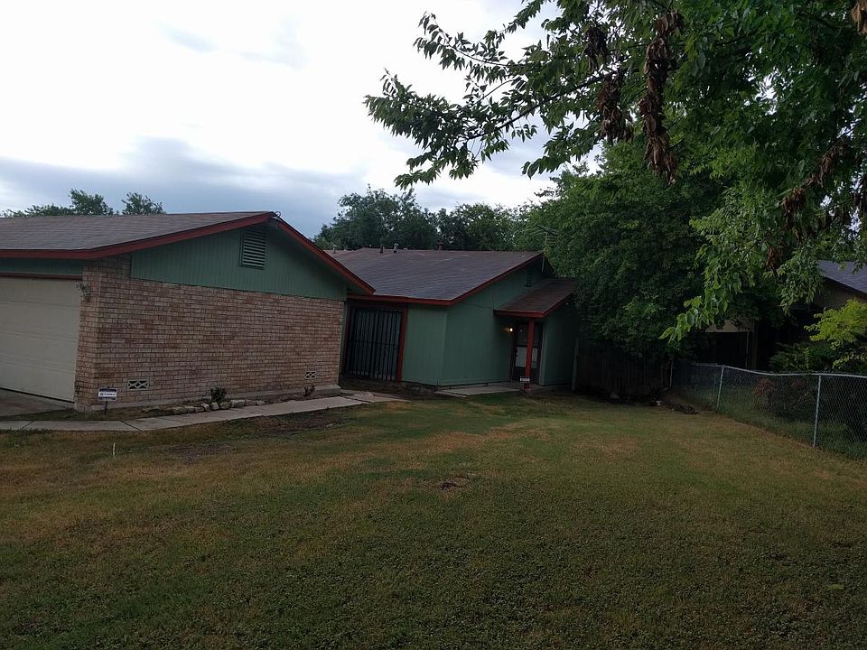 1st image of 1322 Bayou Dr