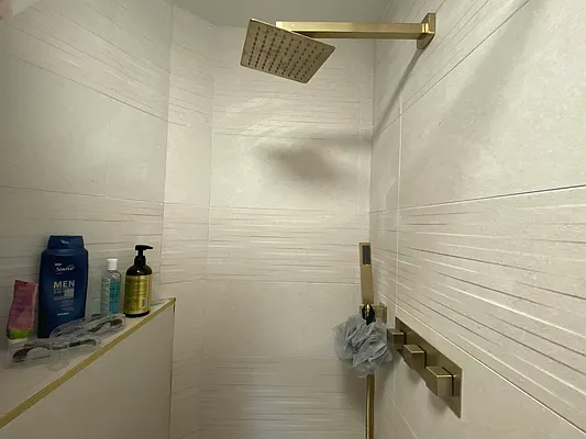 Rented by Corcoran | media 18