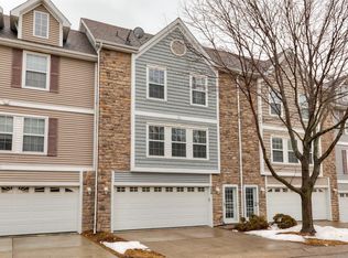 304 NE Olivewood, Waukee, IA 50263