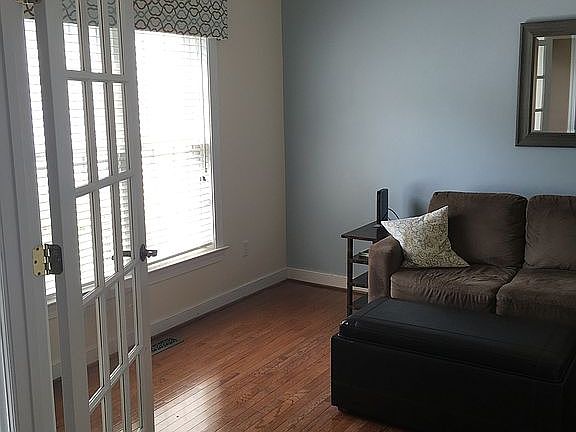 5th image of 11296 Crutchfields Ct