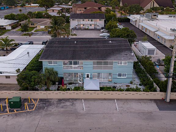 3rd image of 1001 SE 3rd Street
