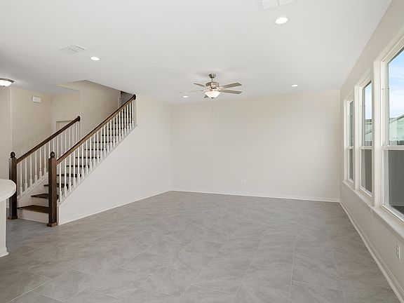 5th image of 14713 Brazos Ave
