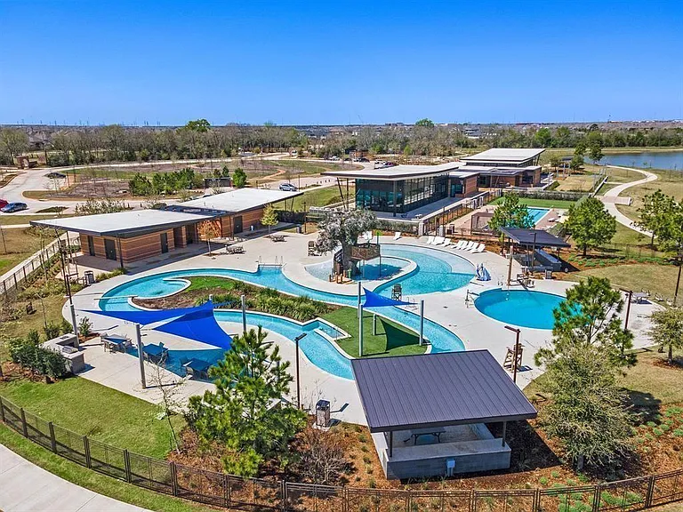 15211 Stuart Bat Cave Ln — Photo 26