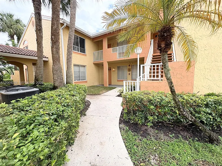 929 Coral Club Dr #929 — Photo 28