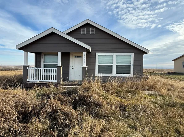 5632 Bailey Ave NW, Williston, ND 58801