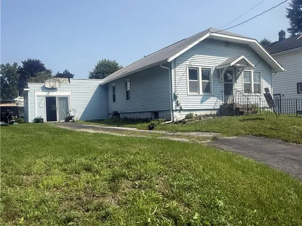 252 W 13th St, Elmira Heights, NY 14903
