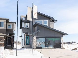 16 Emerald Way, Spruce Grove, AB T7X2Y4