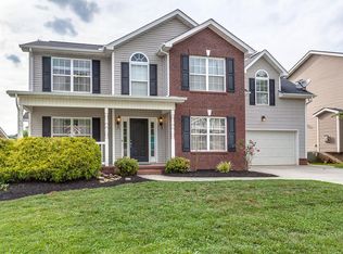 5051 Horsestall Dr, Knoxville, TN 37918