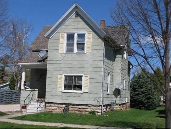 1st image of 125 E Cotton St
