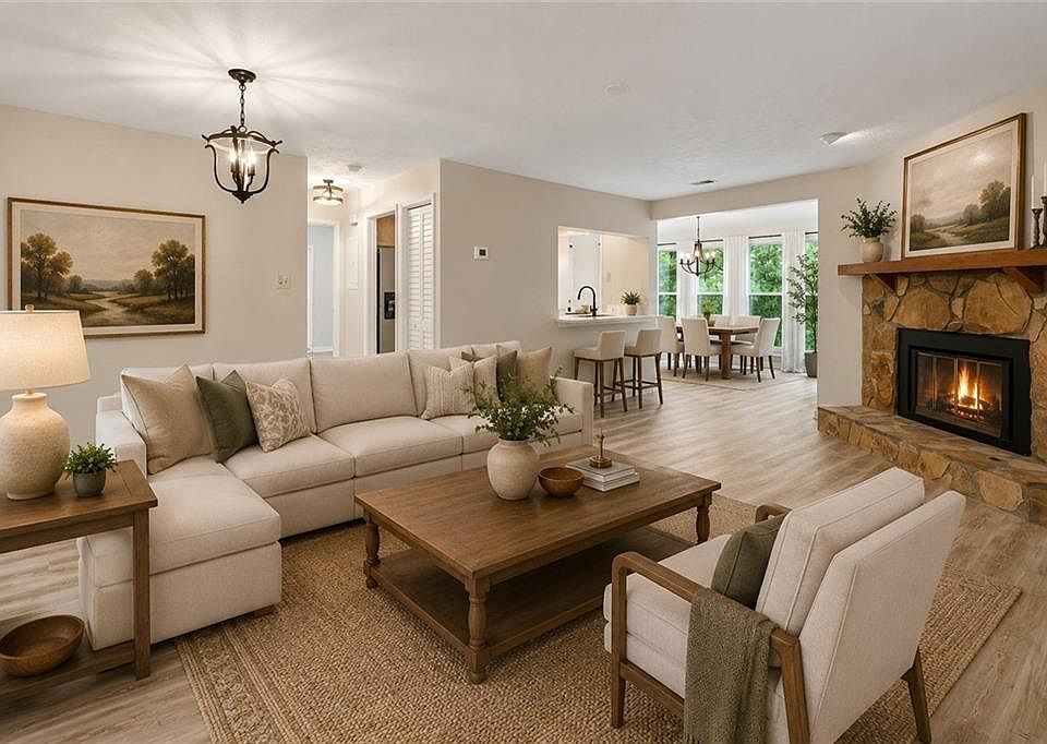 1st image of 2214 Lake Pointe Cir