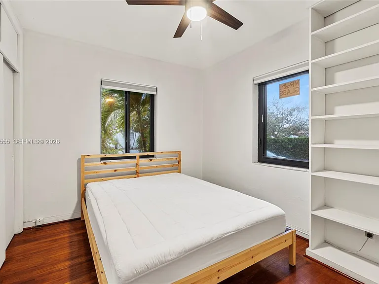 8311 SW 34th Ter — Photo 9