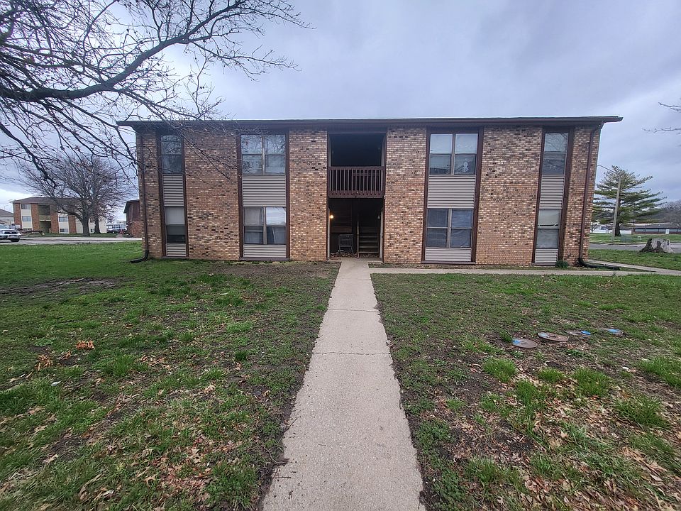 1st image of 48 Bellevue Dr APT B