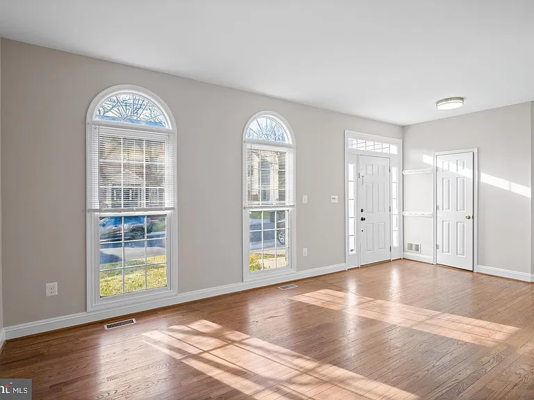 2634 Antler Ct — Photo 5