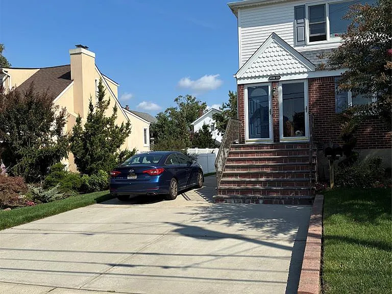 44 Franklin St — Photo 11