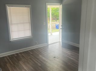 228 Carver Rd, Griffin, GA 30224