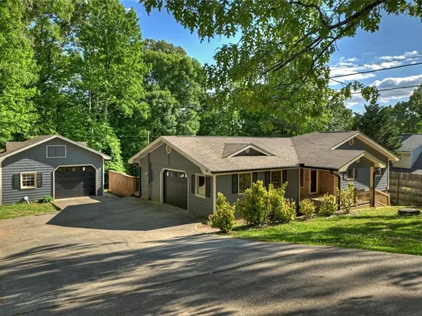 317 Hideaway Pl, Morganton, GA 30560