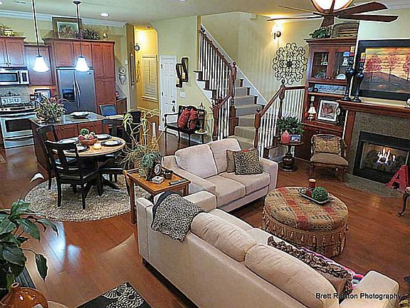 4th image of 2530 Frontier Elm Dr