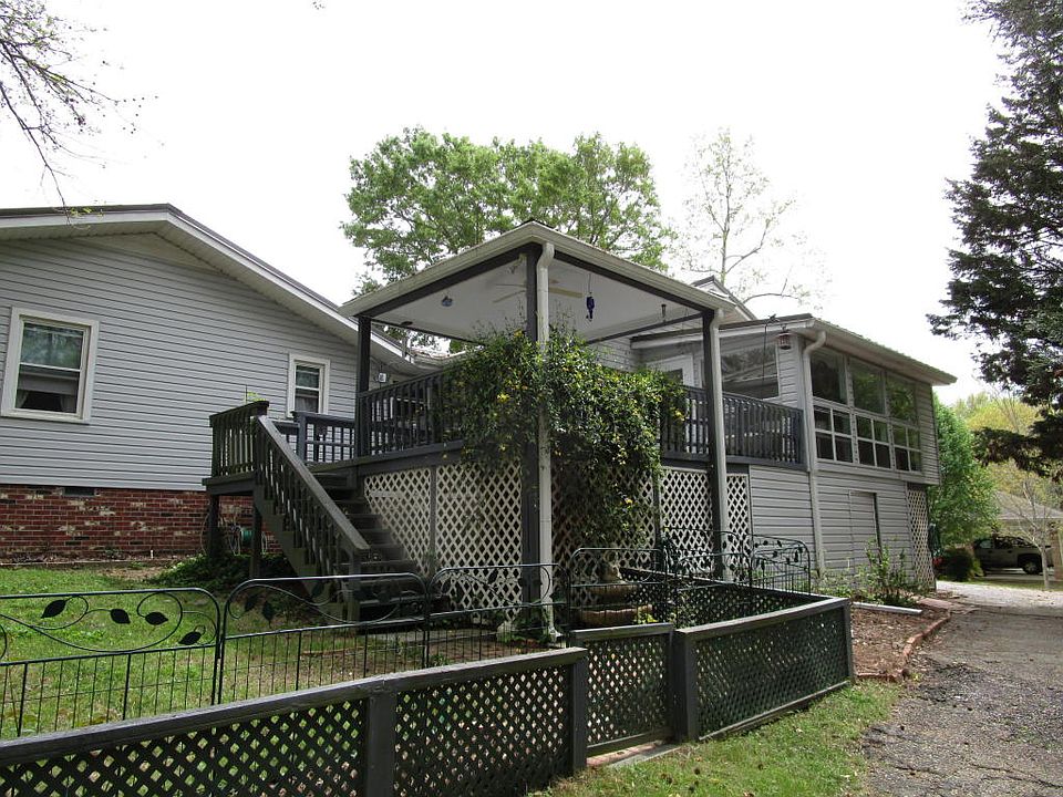 1st image of 1564 Stillwaters Dr