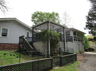 1564 Stillwaters Dr, Dadeville, AL 36853