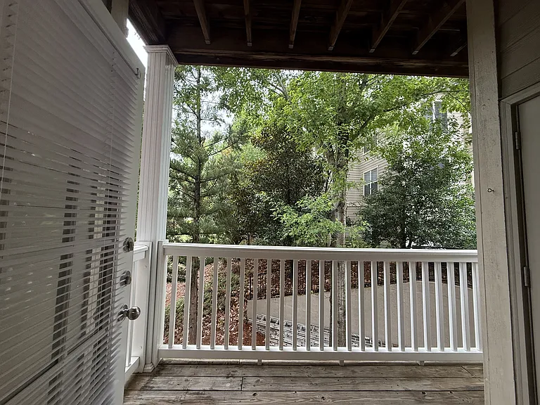 Wesley Kensington Apartments at Stonecrest — Photo 106