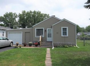 529 Marquette Rd, Machesney Park, IL 61115