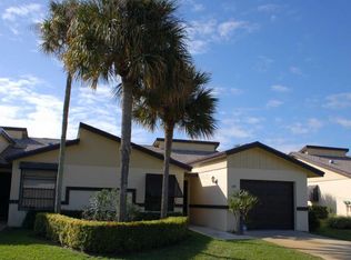 1 Ridgepointe Dr UNIT D, Boynton Beach, FL 33435