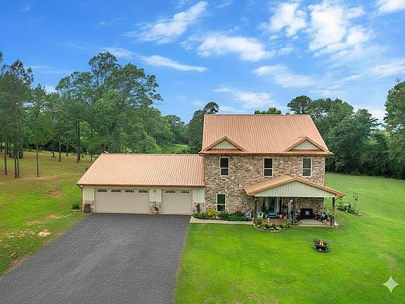 2nd image of 740 N 4320th Rd