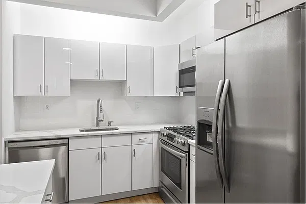 Rented by Douglas Elliman | media 14