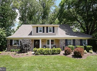1138 University Dr, Yardley, PA 19067