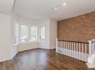 2757 W Logan Blvd, Chicago, IL 60647