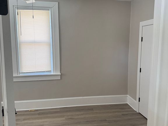 4th image of 515 Mace Ave