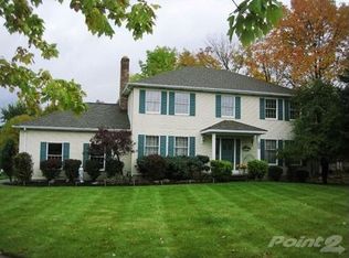 8401 Wyatt Rd, Broadview Heights, OH 44147