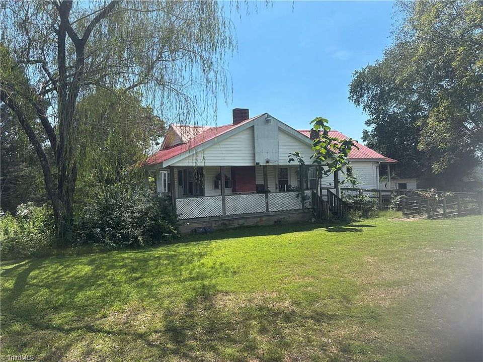 1st image of 2520 Windy Ridge Rd